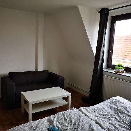 Ferienwohnung Mit Balkon Бремерхавен Екстериор снимка