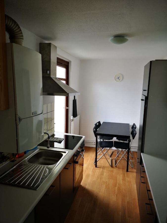 Ferienwohnung Mit Balkon Бремерхавен Екстериор снимка
